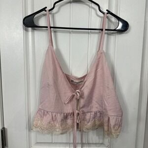 Pink  babydoll cropped  cami with lace trim and tie front bow. L